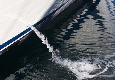 How to Choose the Right Bilge Pump for Your Boat